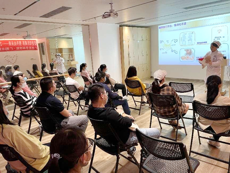 老虎机app
儿科、产科联合举办精彩孕妇课堂