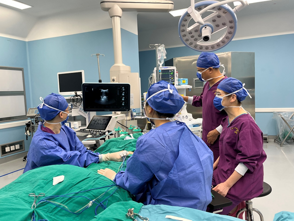 老虎机app超声引导下肝脏射频消融术造福高龄肝癌患者